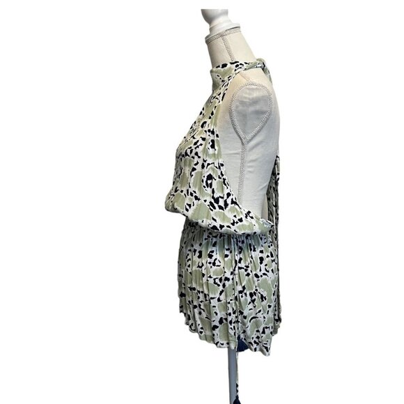 Faithfull The Brand Louis Halter Open‎ Back Playsuit Romper Size Medium - Picture 4 of 12